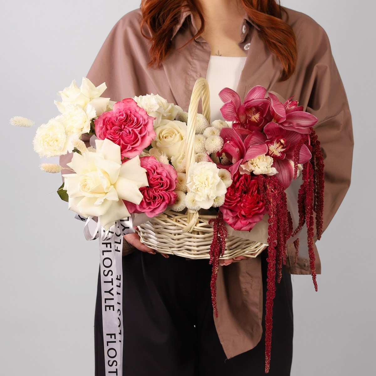 yarkaya korzina cvetov 1